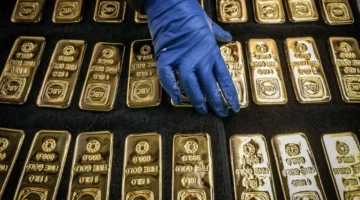 الذهب يرتفع بدعم تراجع الدولار وفرص خفض الفائدة في أميركا